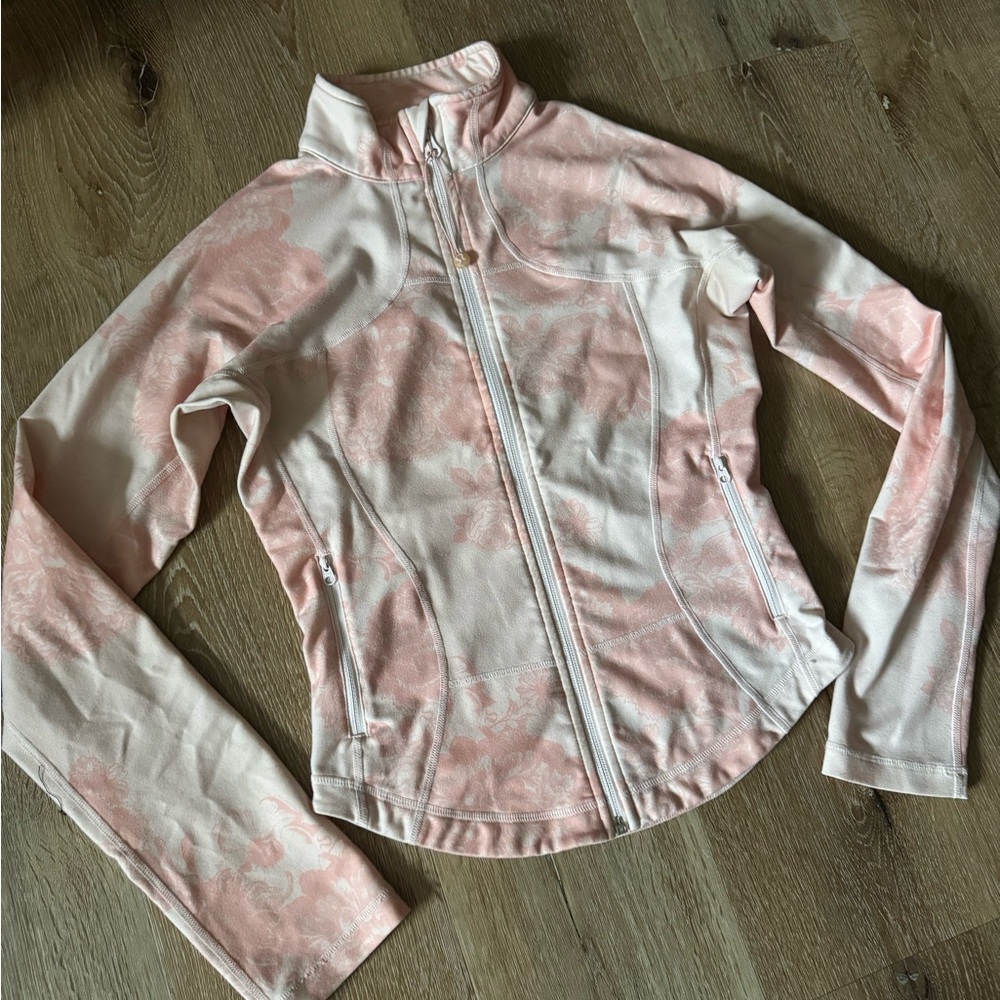 Lululemon Pink‎ White Floral Zip Up Jacket Size 6